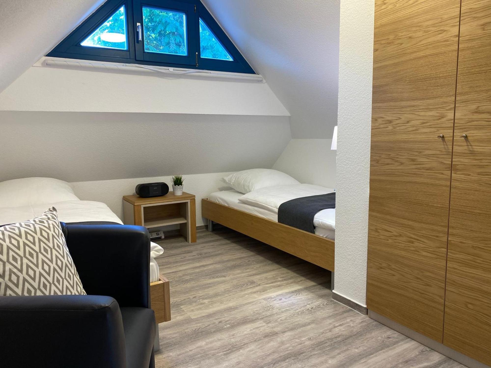 Familienfreundliches Reetdachhaus Weissdorn 2 Villa Puddemin Екстериор снимка